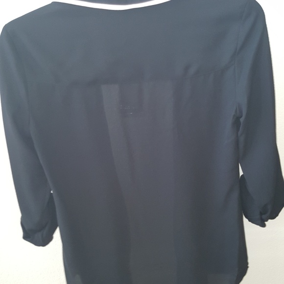 Candie's Button Down in Black - Picture 3 of 3